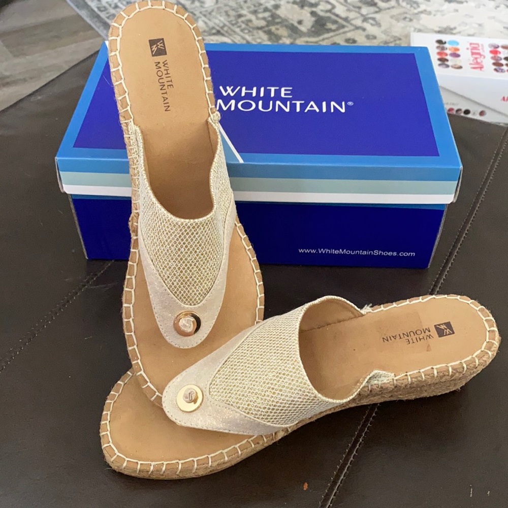 White Mountain Sandals